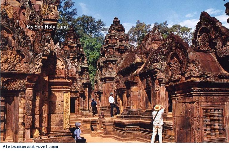 at_my-son-sanctuary_4d04d15cbccf62f920cb5820fdce3ed9