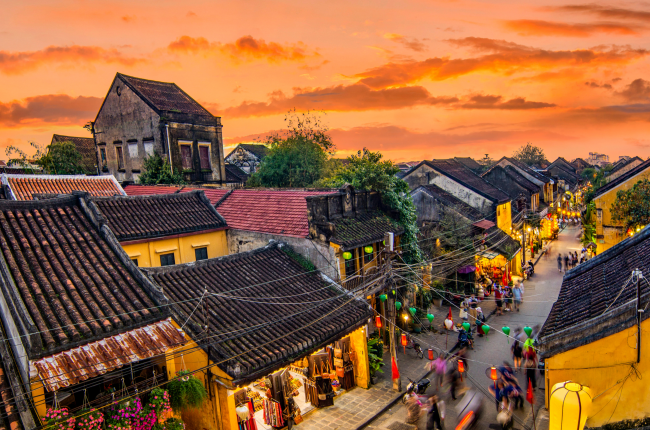 Da Nang to Hoi An Private Car Tour – Marble Mountains, Coconut Forest & Hoi An Ancient Town Full Day Trip 1.700.000vnd/car
